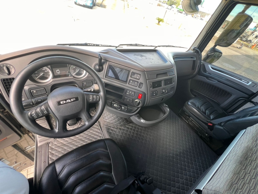 daf xf ftt 530 super space cab 6x4 diesel 2p automatico 202319