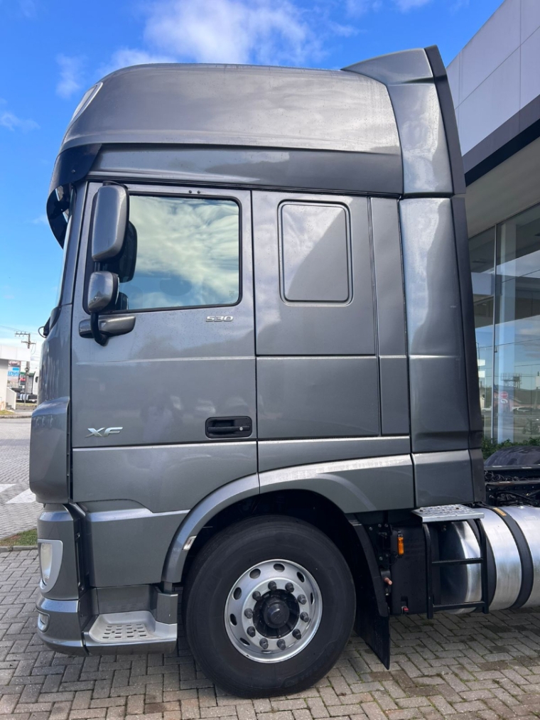 daf xf ftt 530 super space cab 6x4 diesel 2p automatico 20234