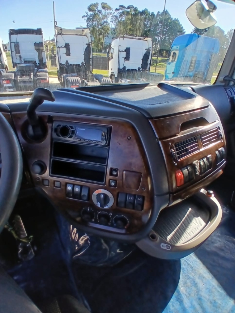 daf xf 105 fts 510 6x4 super space cab diesel 2p automatico 201822