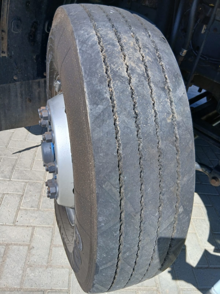 daf xf ftt 530 sc comfort diesel 2p automatico 20228