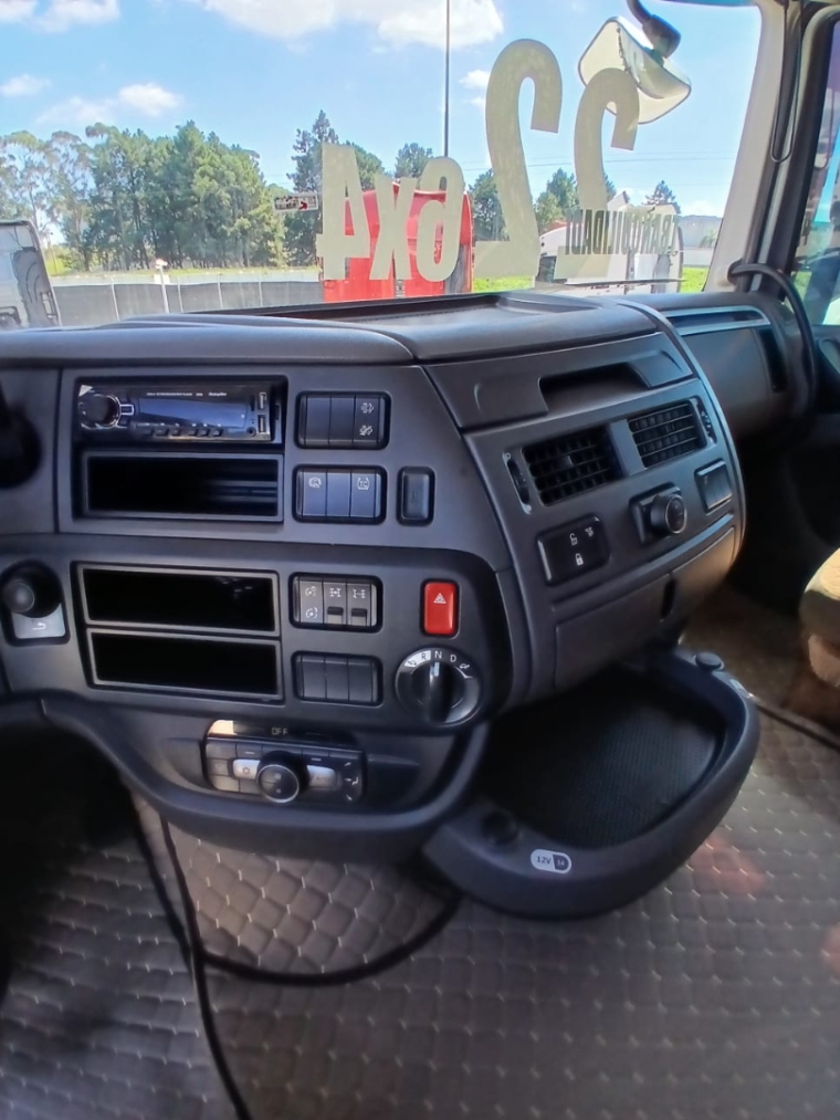 daf xf ftt 530 sc comfort diesel 2p automatico 202218