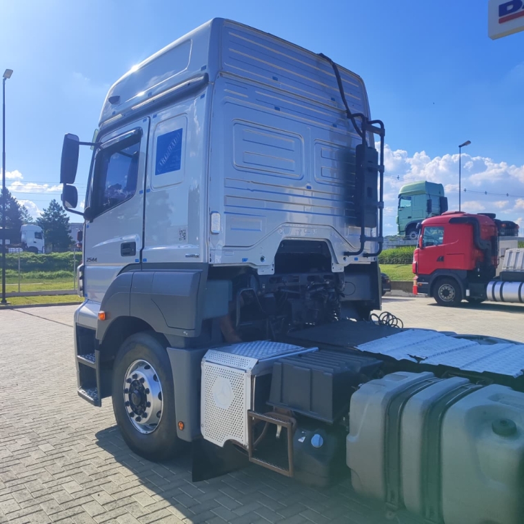 mercedes-benz axor 2544 s diesel 2p automatico 20147