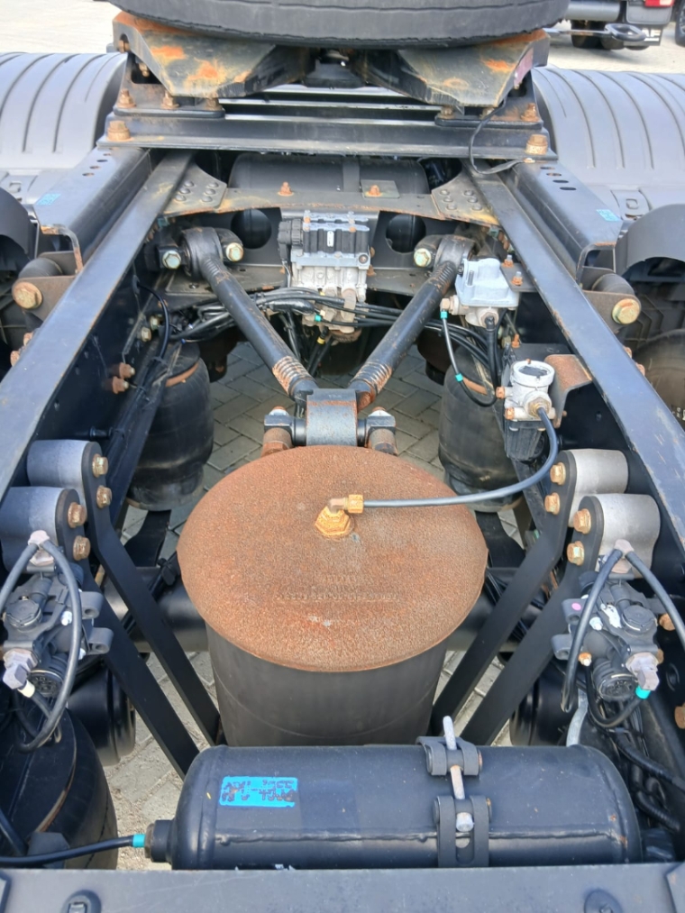 mercedes-benz axor 2544 s diesel 2p automatico 20146