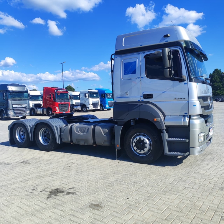 mercedes-benz axor 2544 s diesel 2p automatico 20143