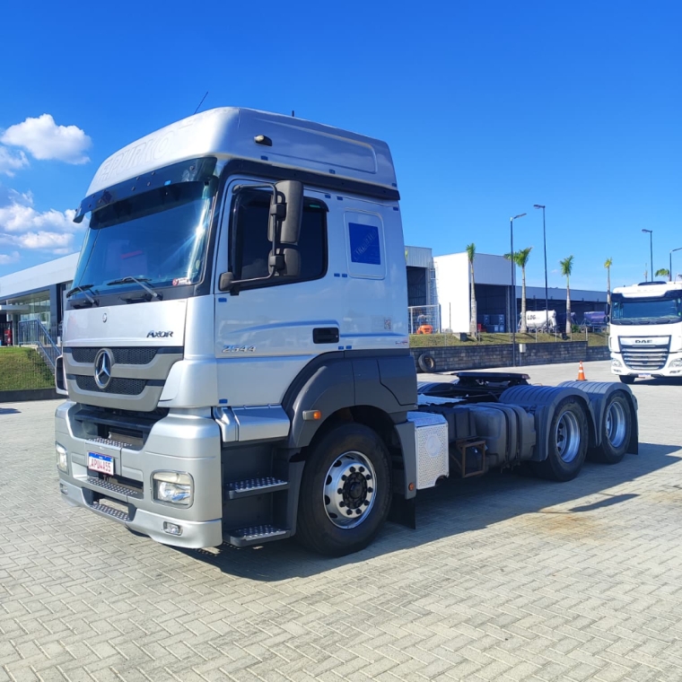 mercedes-benz axor 2544 s diesel 2p automatico 20149