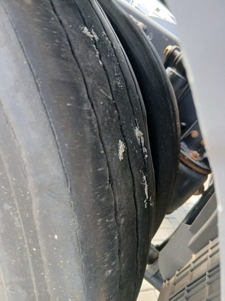 mercedes-benz axor 2544 s diesel 2p automatico 201411