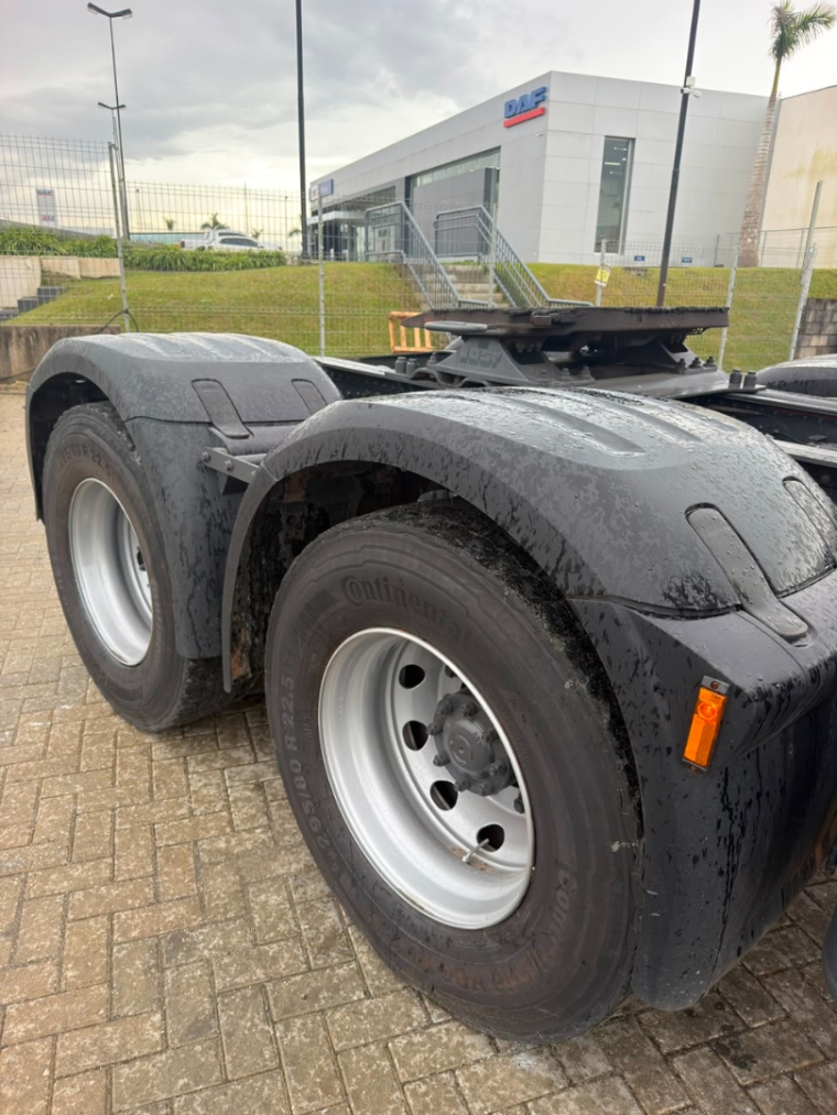daf xf ftt 530 6x4 euro 6 diesel 2p automatico 20237