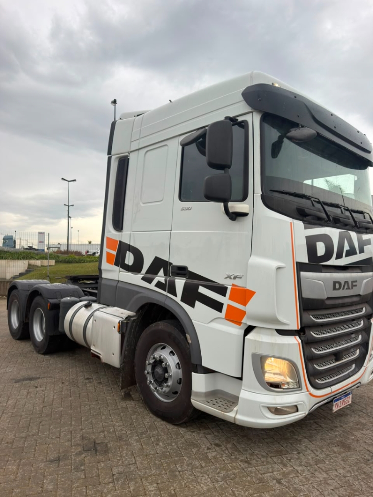 daf xf ftt 530 6x4 euro 6 diesel 2p automatico 20231