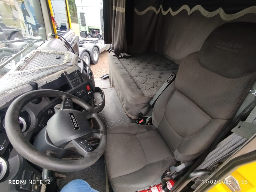 daf xf ftt sc comfort diesel 2p automatico 20227