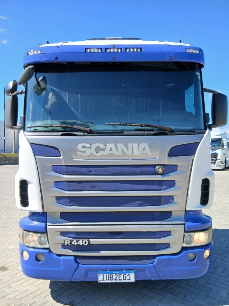 scania r 440 6x4 diesel 2p automatico 20131