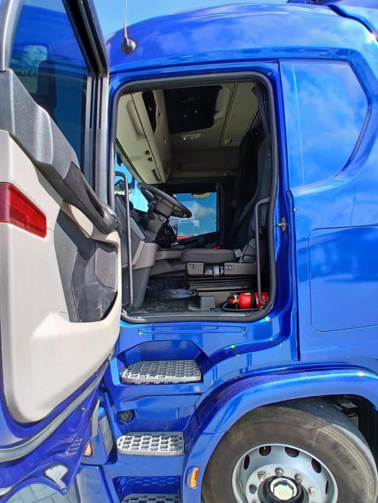 scania r 450 a 6x2 diesel 2p manual 202014