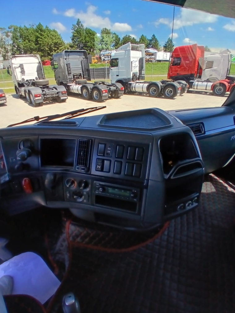 volvo fh 460 6x4 t diesel 2p manual 201516