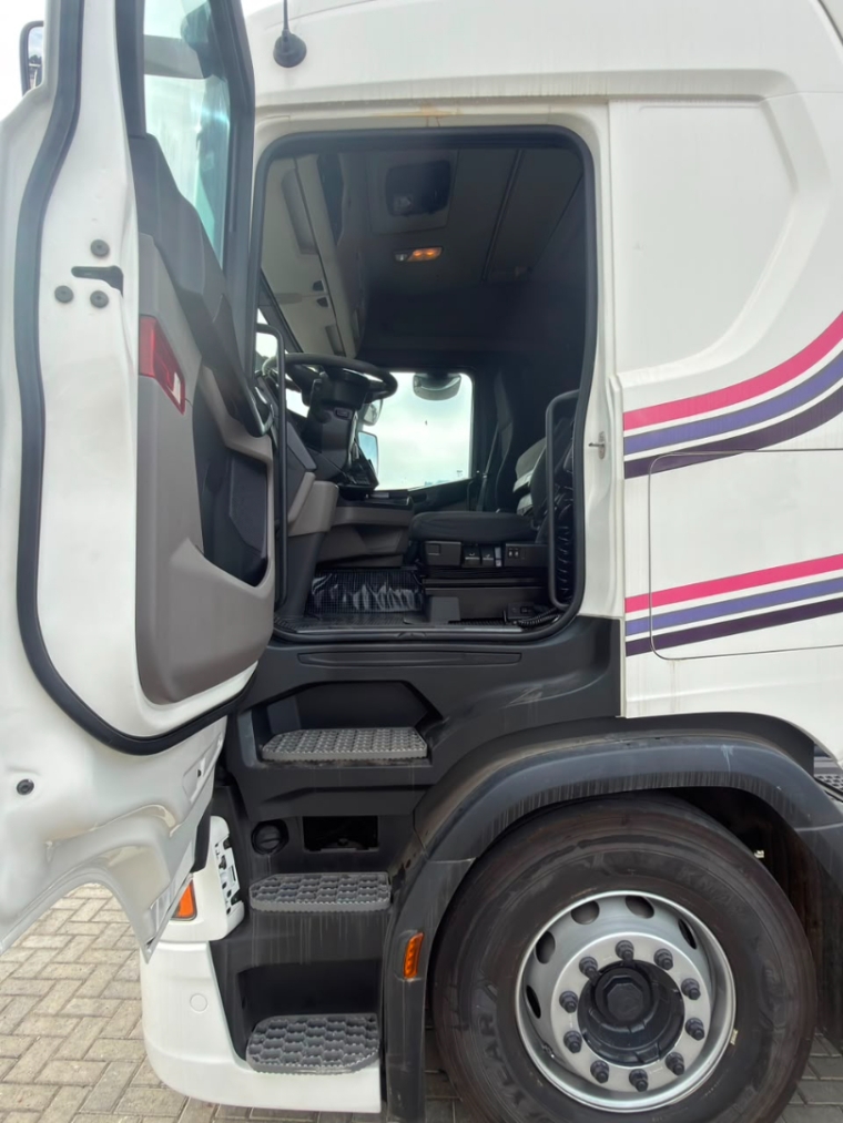 scania r 450 6x2 euro 5 diesel 2p automatico 200115