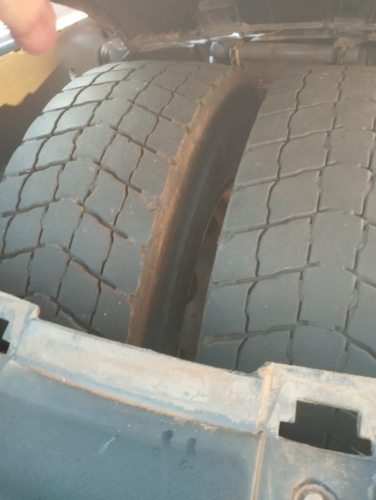 daf xf 105 fts 460 6x2 diesel 2p automatico 20198