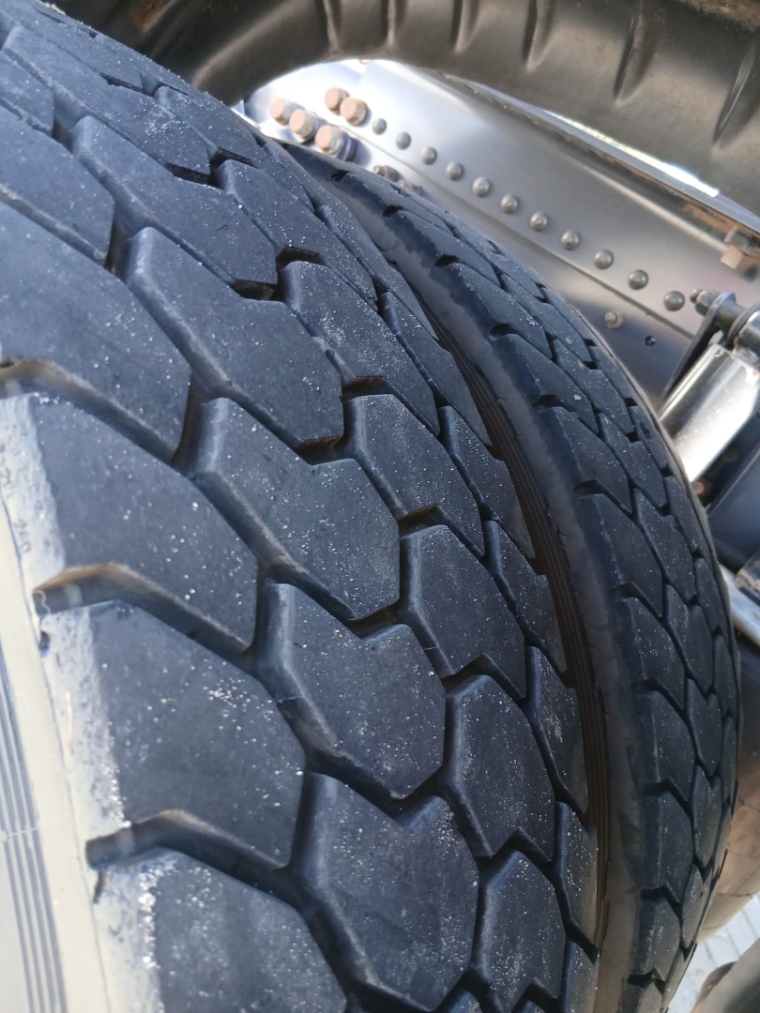 scania r 450 a 6x2 diesel 2p automatico 202111