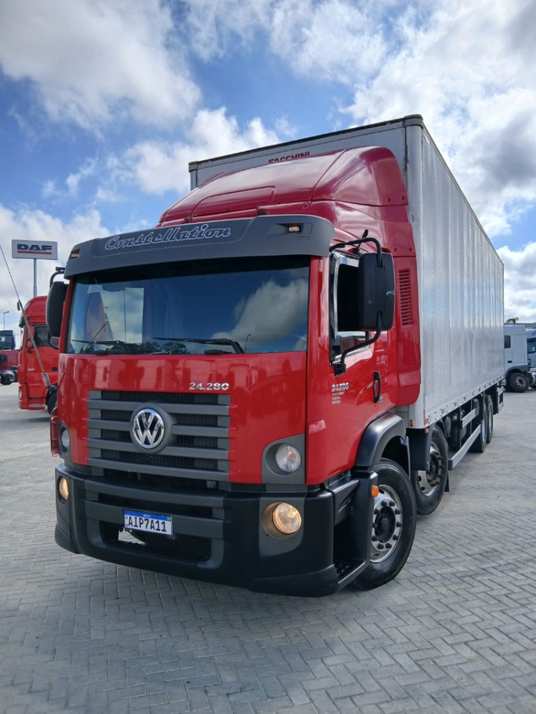 volkswagen constellation 24-280 8x2 diesel 2p manual 2014