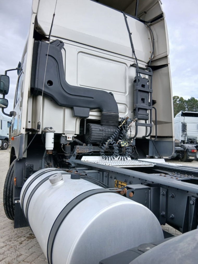 daf cf 410 fts 6x2 space cab diesel 2p automatico 20208