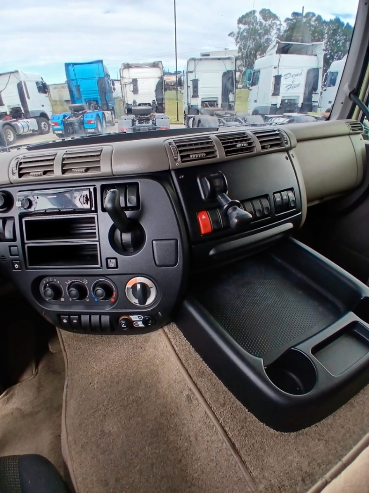 daf cf 410 fts 6x2 space cab diesel 2p automatico 202020