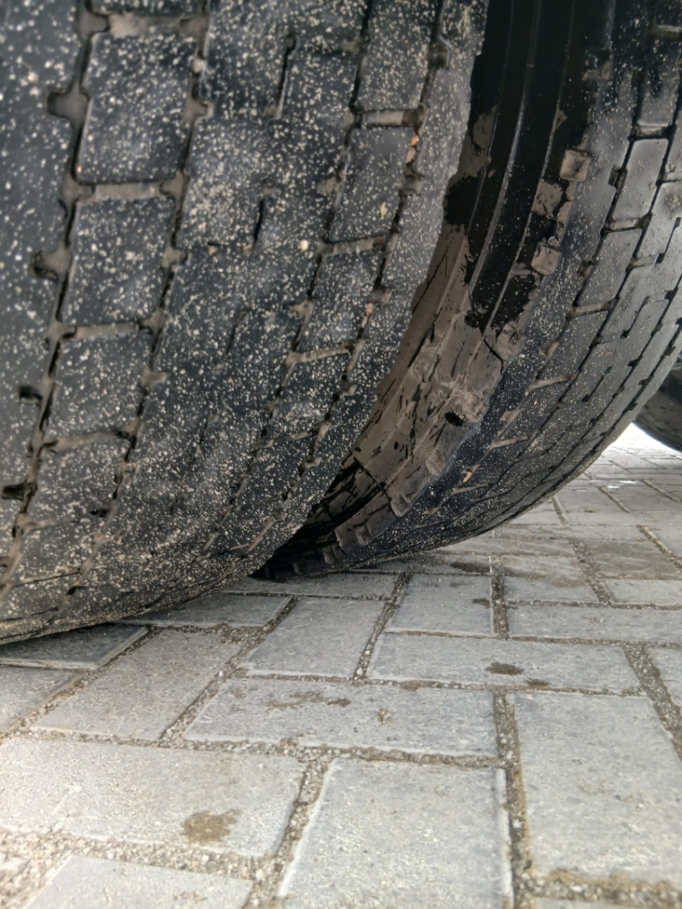 daf cf 410 fts 6x2 space cab diesel 2p automatico 202010