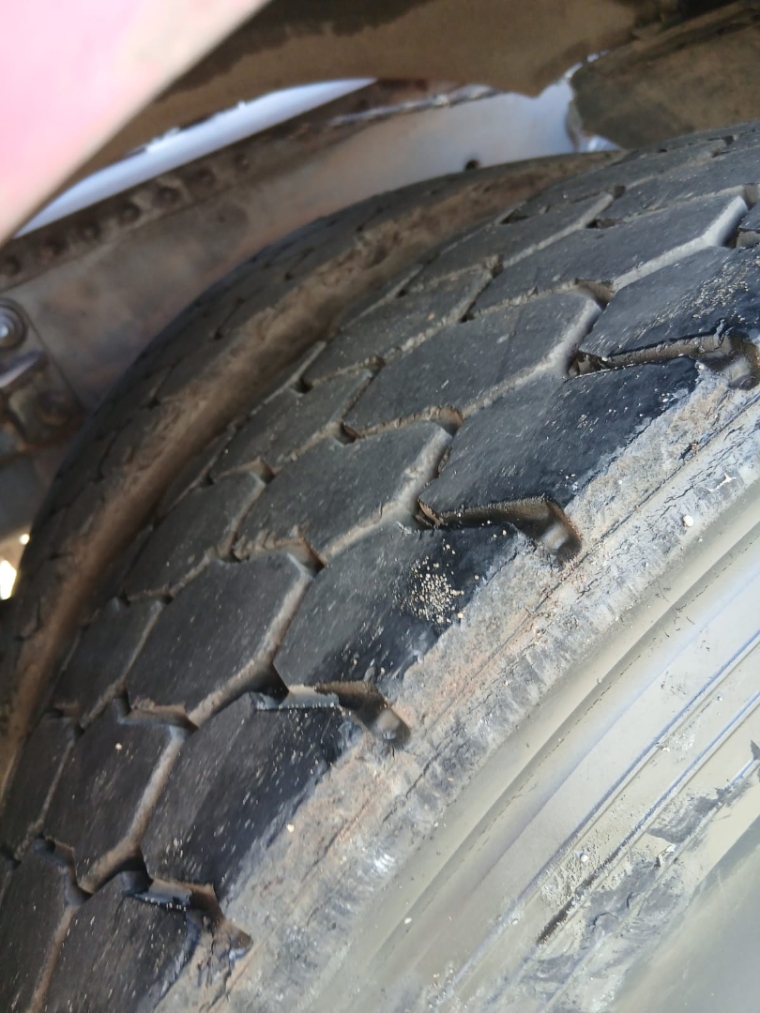 daf xf 105 fts 460 6x2 diesel 2p automatico 201913