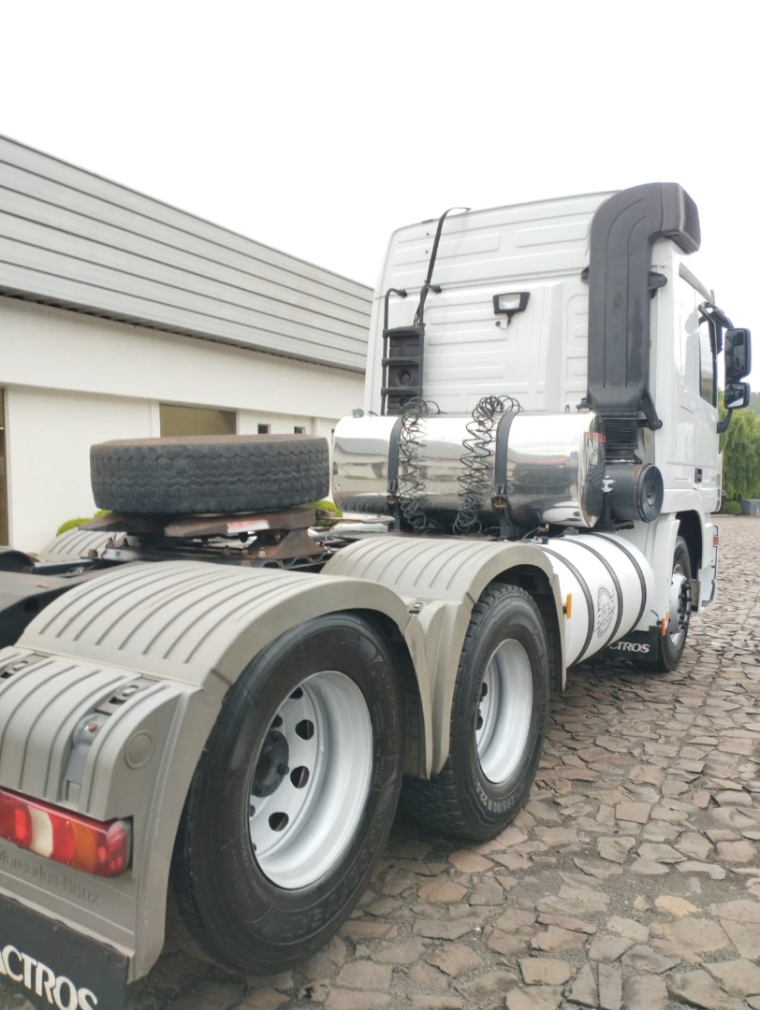 mercedes-benz actros 2546 ls diesel 2p automatico 20193