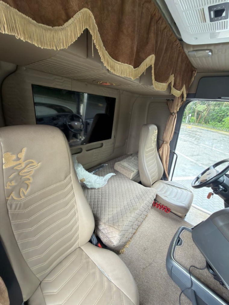 scania r 480 diesel 2p automatico 201312
