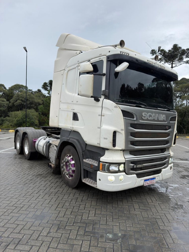 scania r 480 diesel 2p automatico 2013