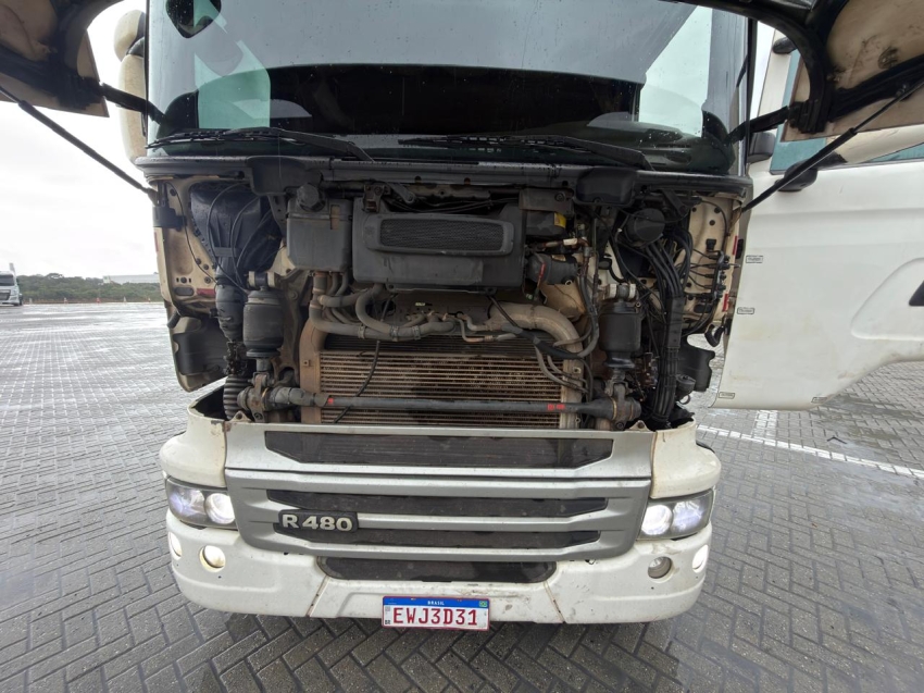 scania r 480 diesel 2p automatico 20138