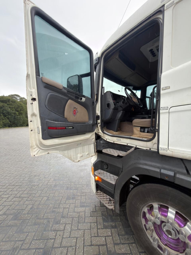 scania r 480 diesel 2p automatico 201317