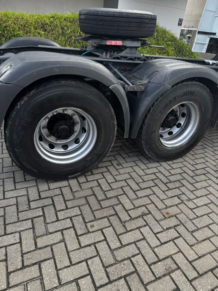 daf xf 105 xf105 ftt 510 6x4 diesel 2p automatico 202015