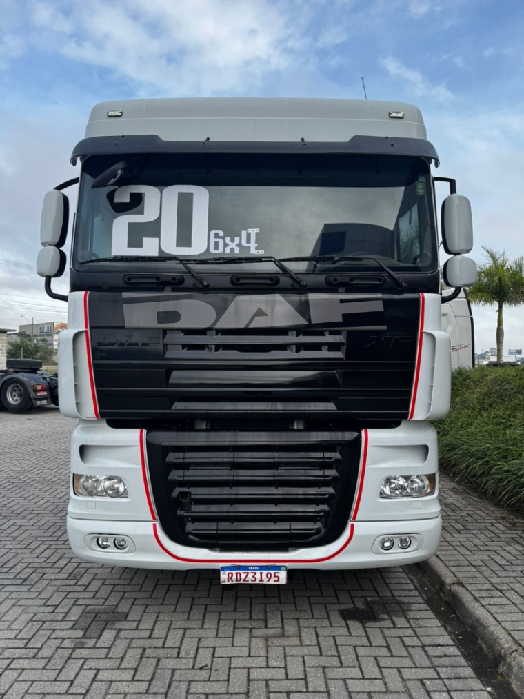 daf xf 105 xf105 ftt 510 6x4 diesel 2p automatico 20202