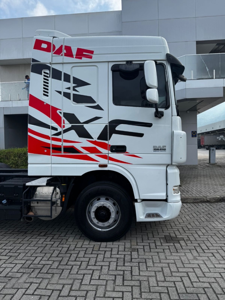 daf xf 105 xf105 ftt 510 6x4 diesel 2p automatico 20203