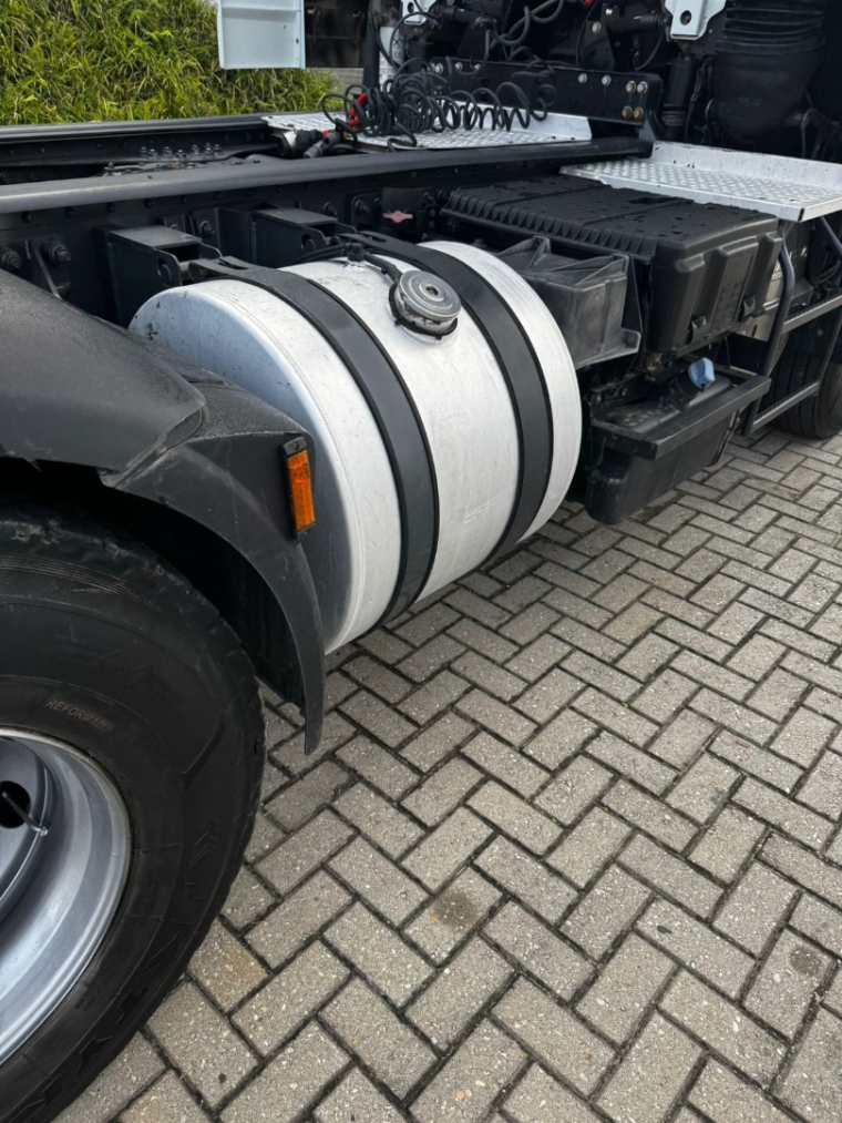 daf xf 105 xf105 ftt 510 6x4 diesel 2p automatico 202016