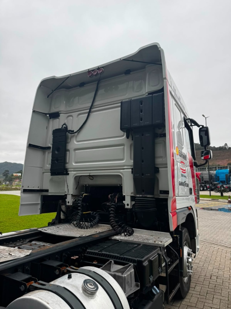daf xf ftt 510 6x4 diesel 2p automatico 202020