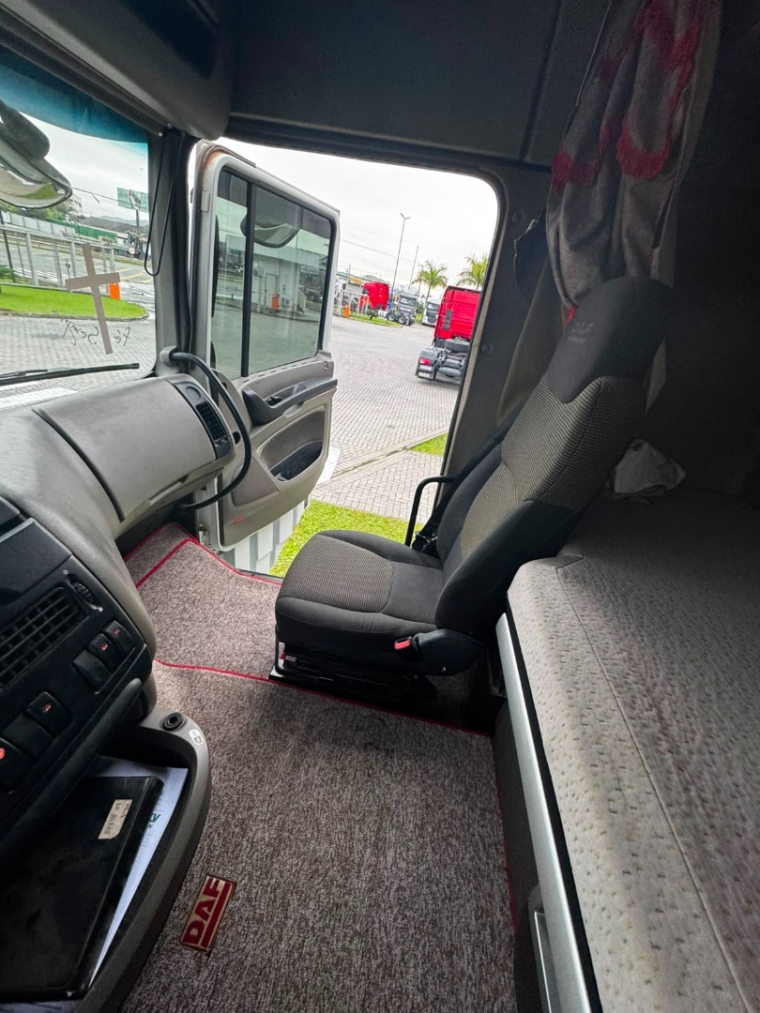 daf xf ftt 510 6x4 diesel 2p automatico 202025