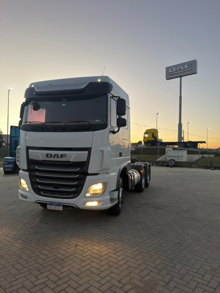daf xf ftt 530 6x4 diesel 2p automatico 20210