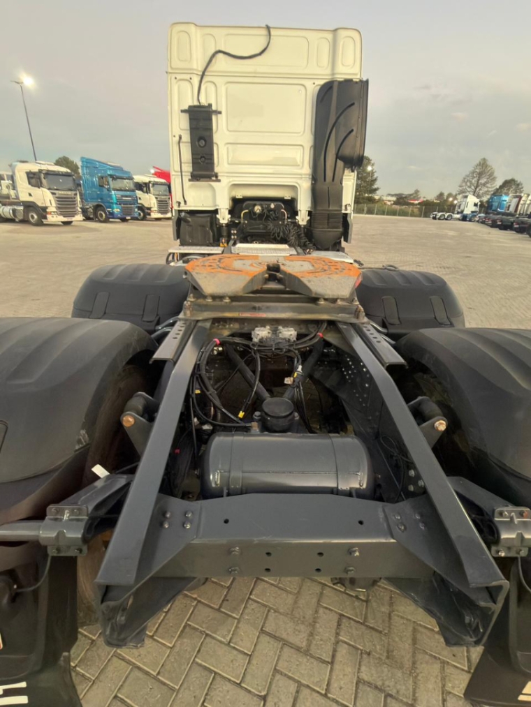 daf xf ftt 530 6x4 diesel 2p automatico 202112