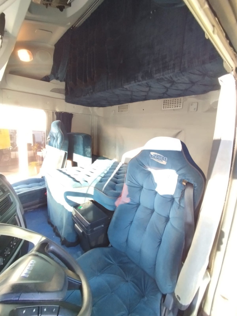 iveco stralis 600s44t 6x2 diesel 2p automatico 202012