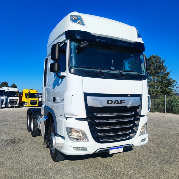 daf xf 530 super space cab 6x4 euro 5 diesel 2p automatico 20216