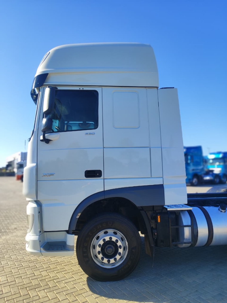 daf xf 530 super space cab 6x4 euro 5 diesel 2p automatico 202110