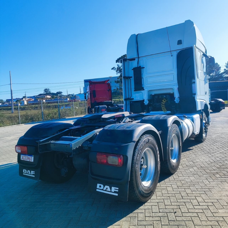 daf xf 530 super space cab 6x4 euro 5 diesel 2p automatico 202111