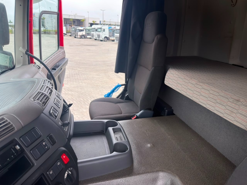 daf cf 300 8x2 euro 6 (*cf 310) diesel 2p automatico 202322