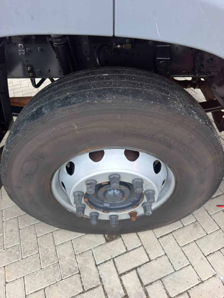daf cf 300 8x2 euro 6 (*cf 310) diesel 2p automatico 20233