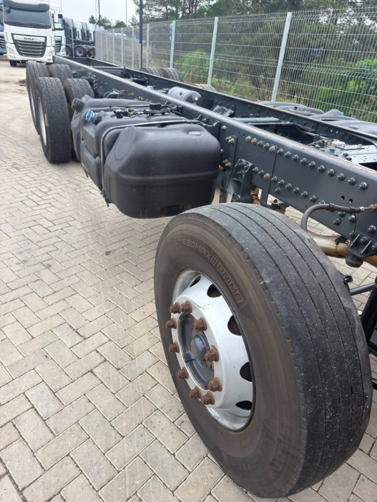 daf cf 300 8x2 euro 6 (*cf 310) diesel 2p automatico 20237