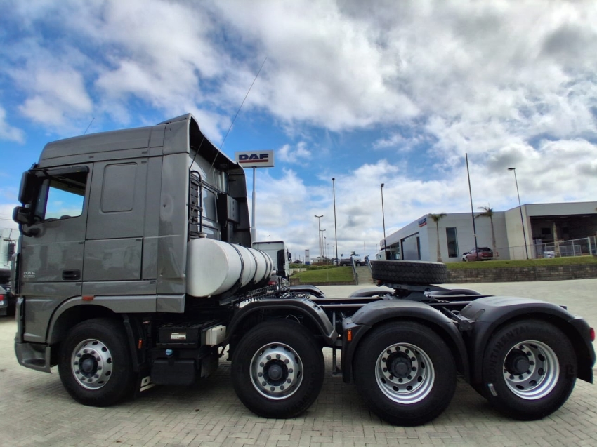 daf xf 105 fts 460 diesel 2p automatico 20201