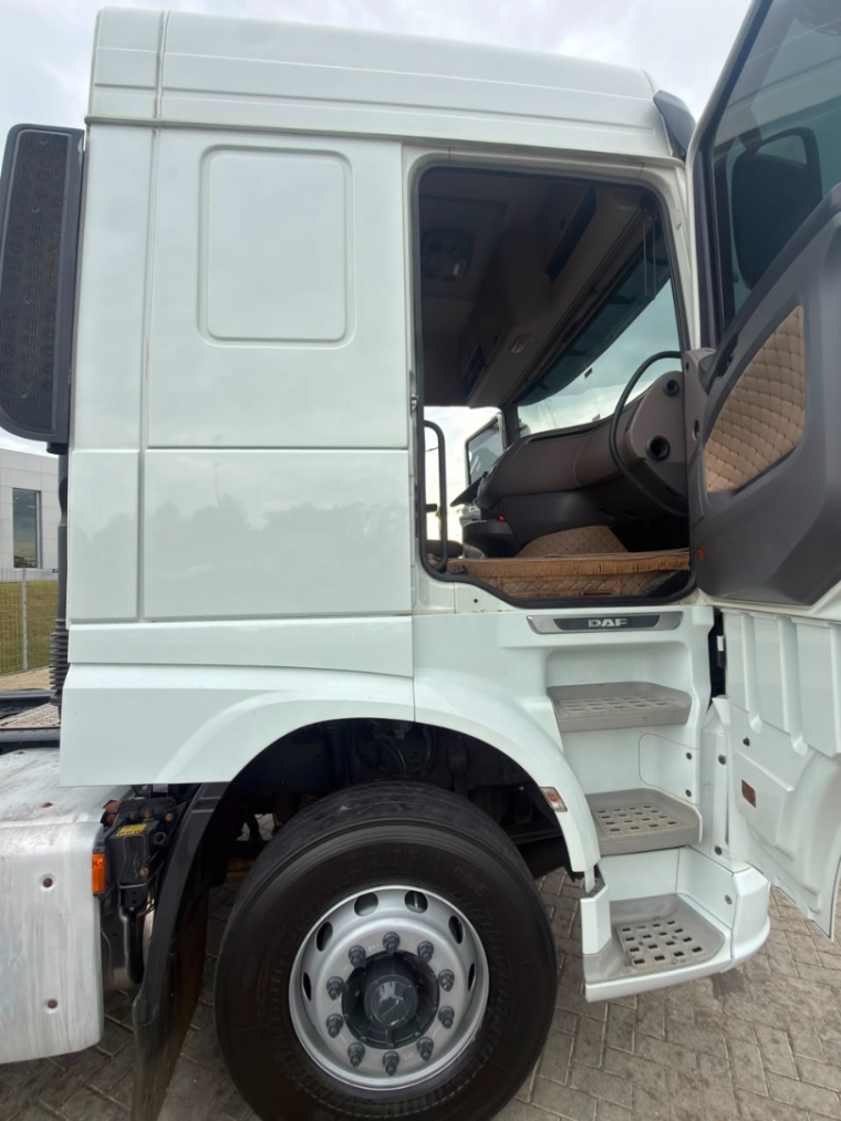 daf xf ftt 530 6x4 euro 5 diesel 2p automatico 202111