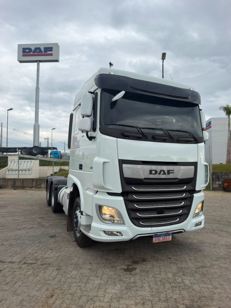 daf xf ftt 530 6x4 euro 5 diesel 2p automatico 20211