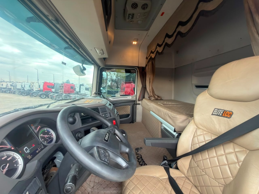 daf xf ftt 530 6x4 euro 5 diesel 2p automatico 202115