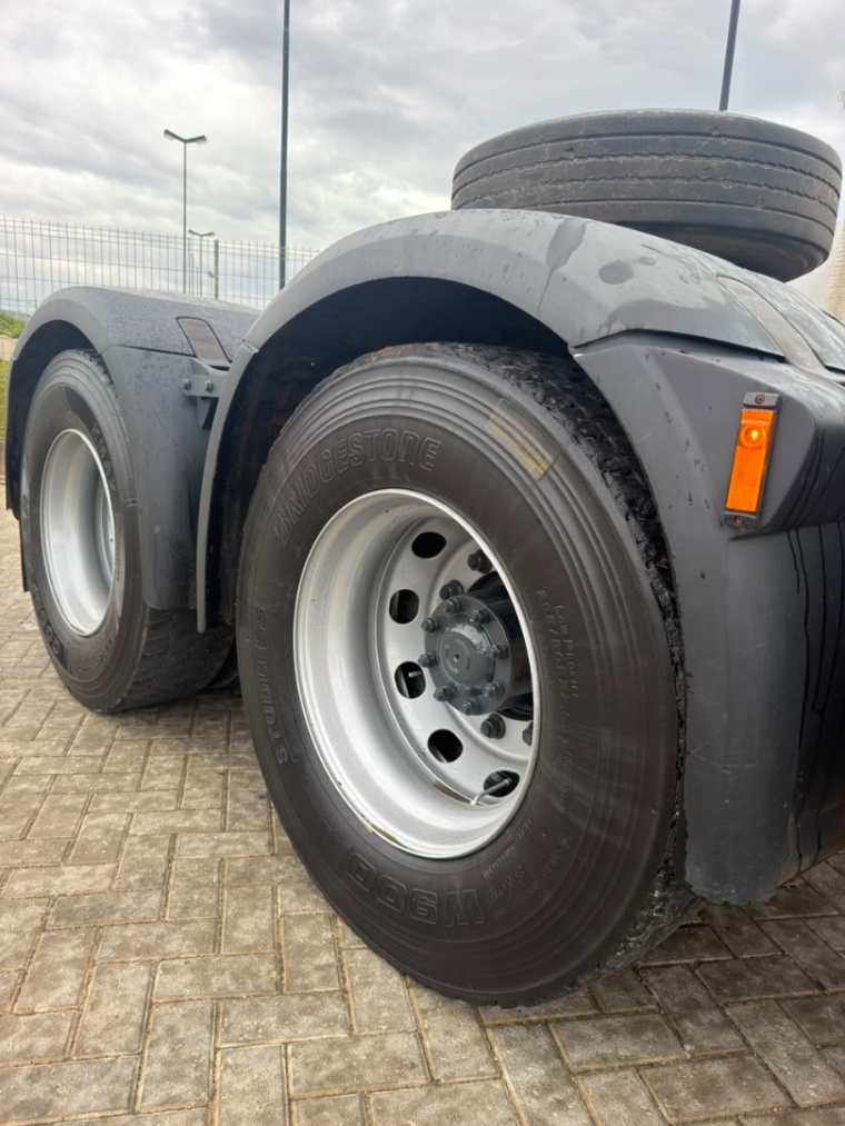 daf xf ftt 530 6x4 euro 5 diesel 2p automatico 20214