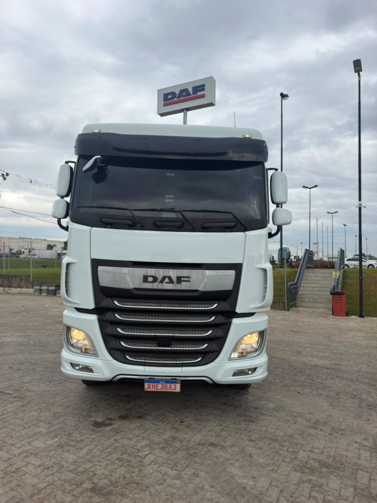daf xf ftt 530 6x4 euro 5 diesel 2p automatico 20212